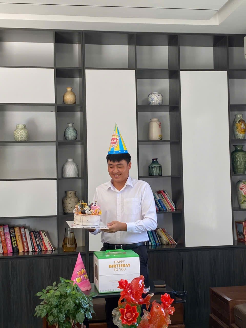 🎂 Tổ chức sinh nhật cho nhân viên tháng 10 🎉